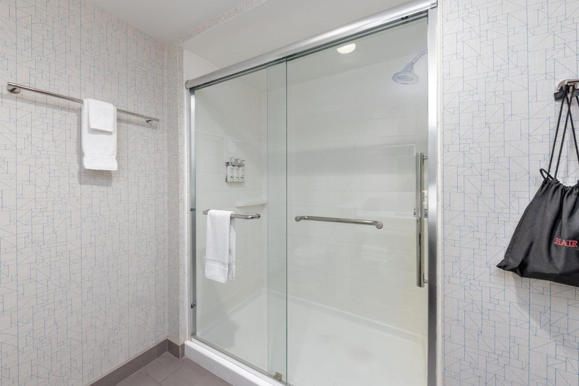 Holiday Inn Express & Suites Moore By Ihg Eksteriør bilde